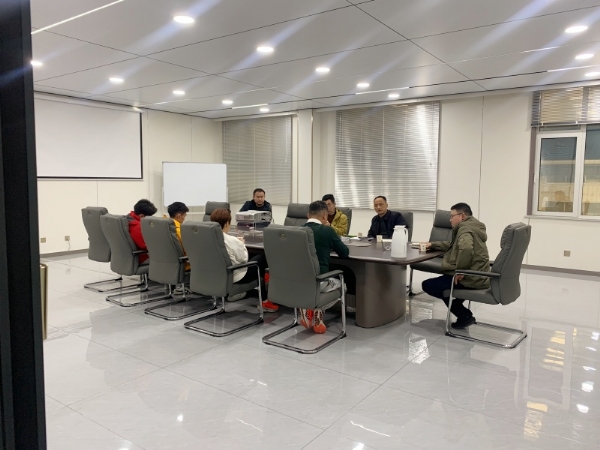 跨國交流促合作 —— 馬來西亞客戶到訪參觀玉米處理生產線